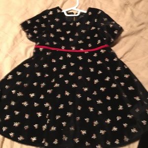 Girls dress